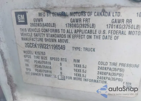 2002 Chevrolet Silverado 1500 из США, поврежденный, VIN 2GCEK19V221196549